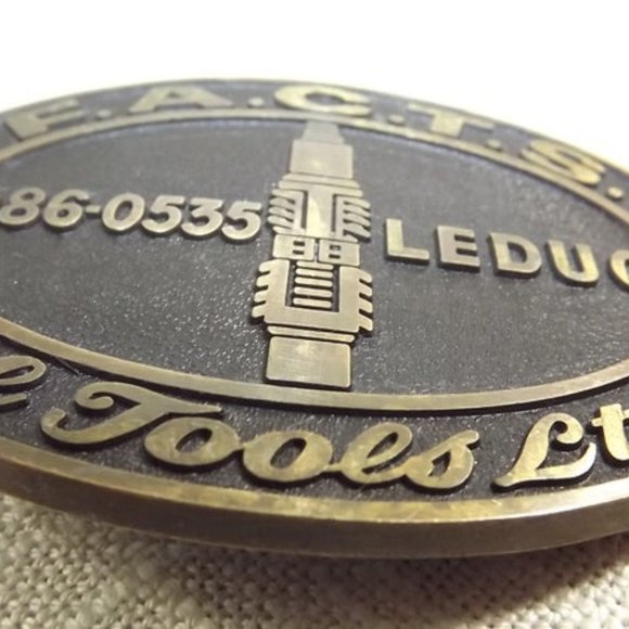Vintage FACTS Oil Tools Ltd. Leduc Belt Buckle - Picture 4 of 8